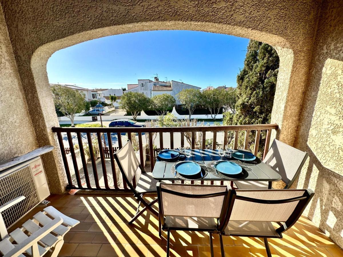 Appartement Duplex 4Pers Climatise - Locations Vld Camargue Saintes-Maries-de-la-Mer Eksteriør bilde